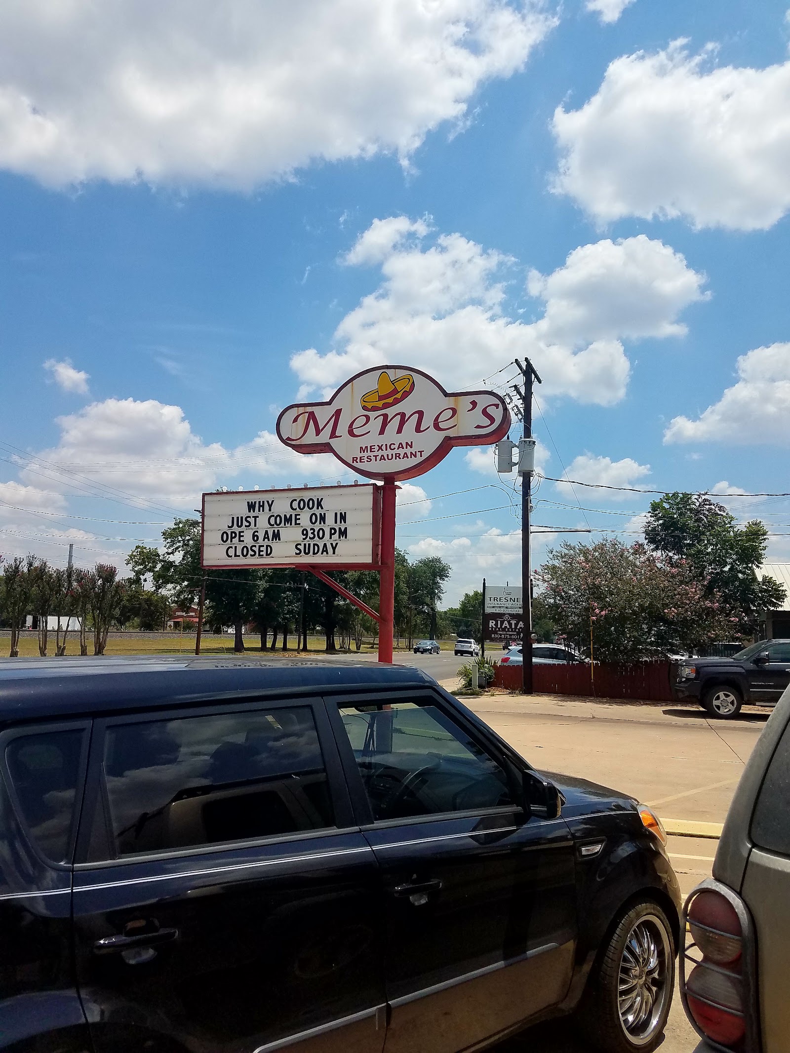 Food served fresh at Meme's Mexican Restaurant